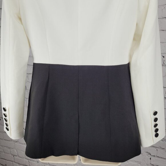 NWT Bebe Black & White Woven Twill Colorblock Notch Stretch Jacket Blazer Size 2 - Picture 8 of 16